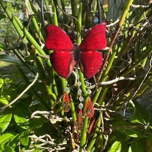 Elegant Red Butterfly Pendant Necklace
